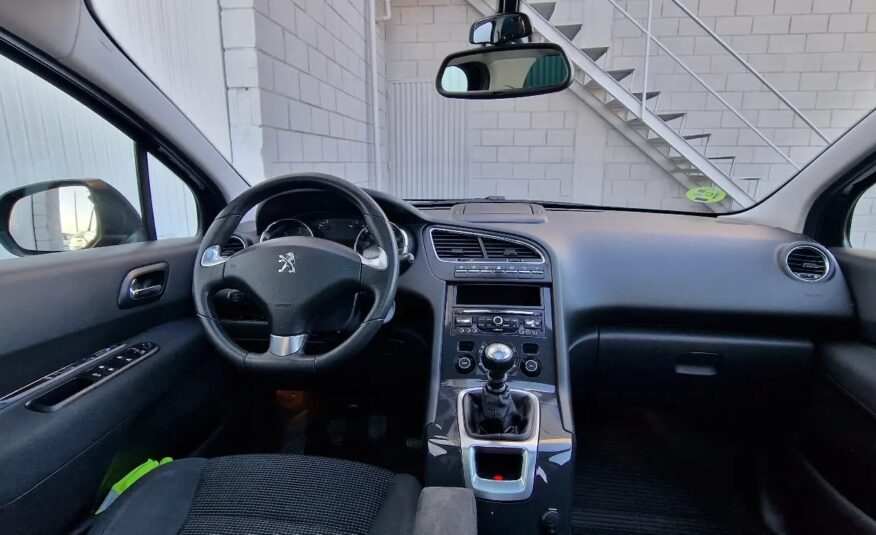 PEUGEOT 5008 2.0HDI PREMIUM